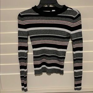 Long sleeve tight ribbed tee